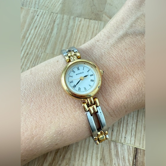 Vintage Michele ladies two toned dress watch NEW BATTERY - Picture 6 of 12